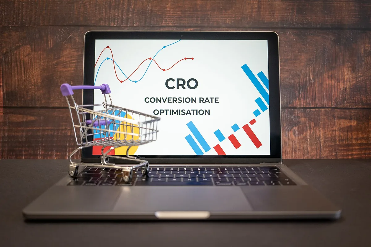 File photo illustrating e-commerce / online shopping