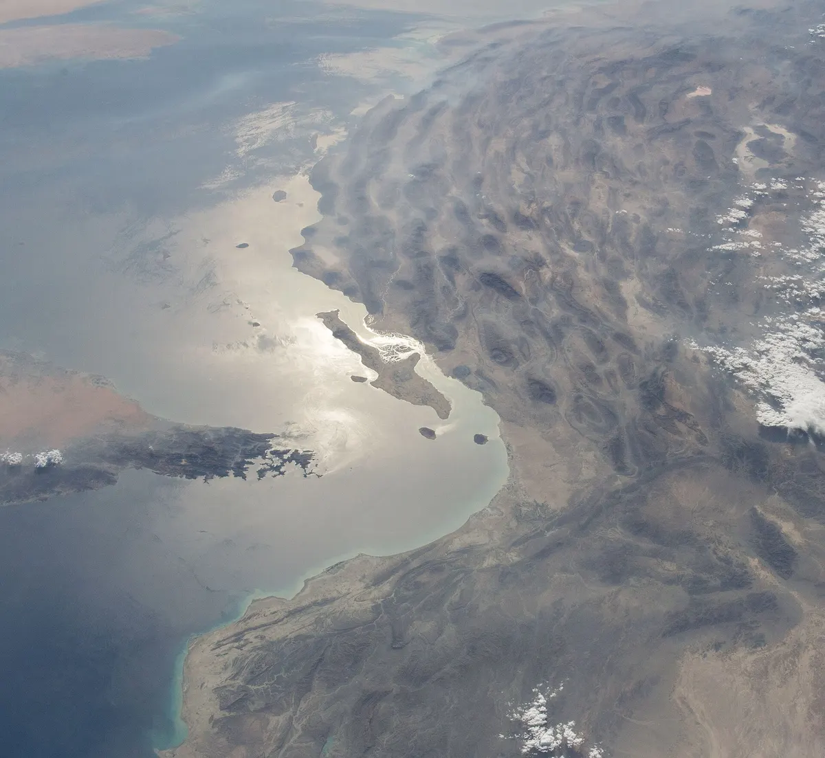 Astronaut photo of the Strait of Hormuz and Iran's Qeshm Island